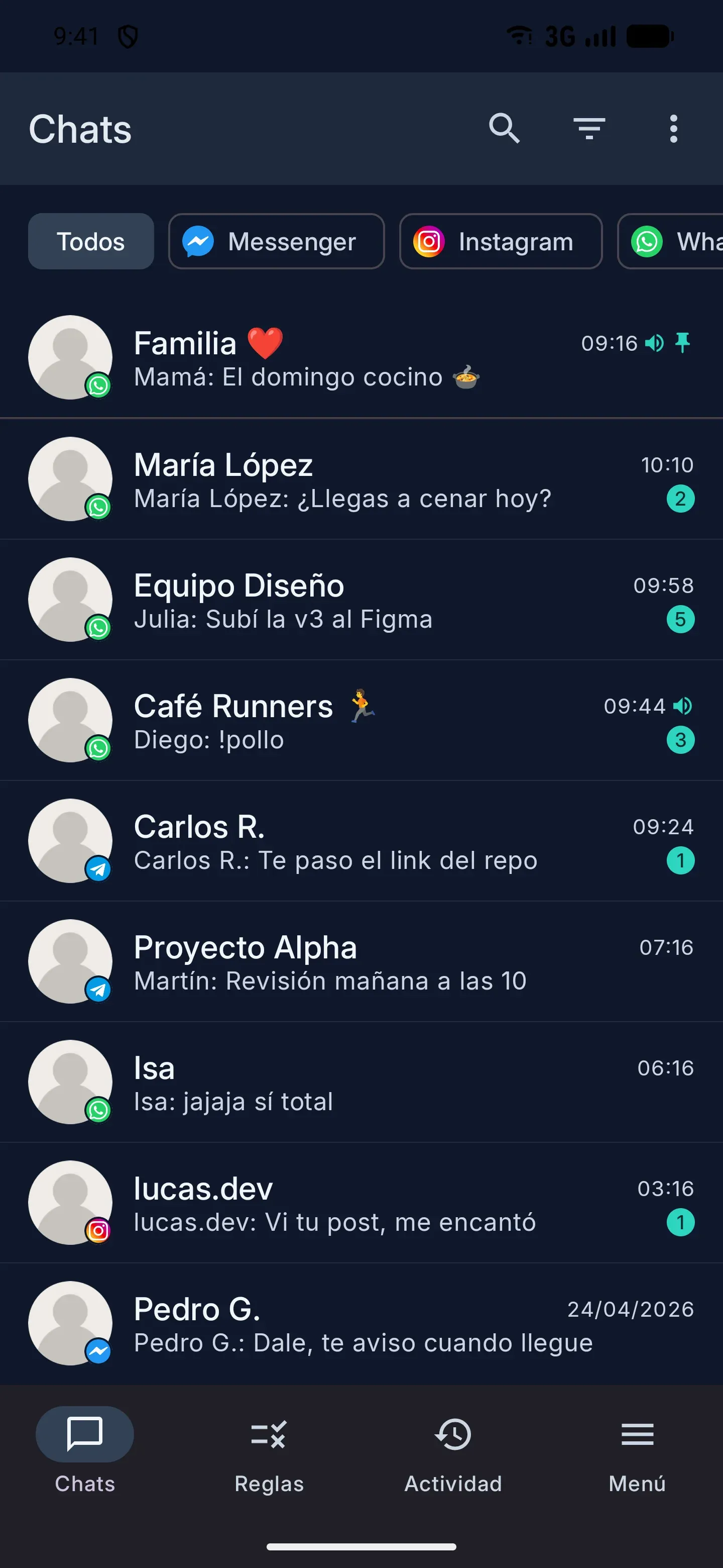 ChatManager mostrando la lista unificada de chats de varias apps de mensajería en un Android.